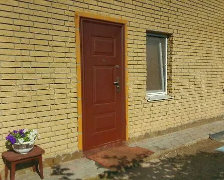 Quiet Two-storey House Obil'niy Fontaine Guest house *