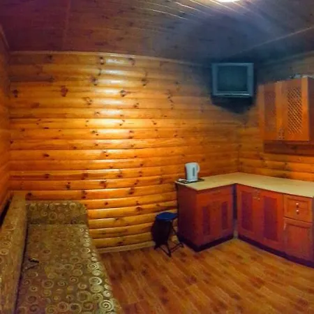 Guest house Quiet Two-storey House Obil'niy Fontaine *